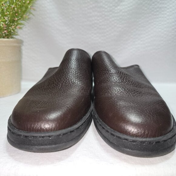 WOMENS BROWN LEATHER SLIP ON MULES BY BRAZIL SIZE 11 EUC - Picture 10 of 10